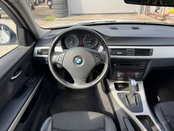 BMW 318 - 9