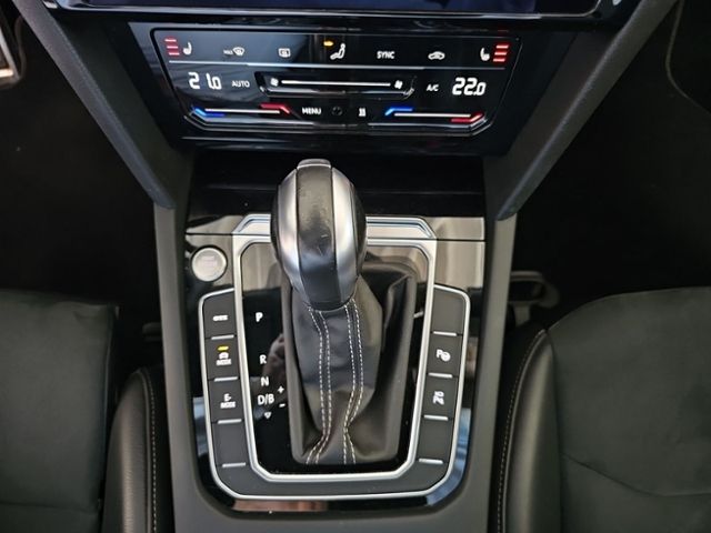 Fahrzeugabbildung Volkswagen Arteon Shooting Brake eHybrid DSG R-Line STDHZ A