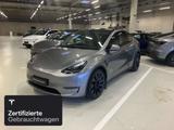 Tesla Model Y Performance - silberne Tesla Model Y