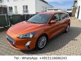 Ford Focus Turnier Titanium - Ford Focus: Orange