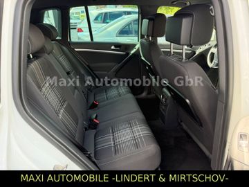 Volkswagen Tiguan - 12
