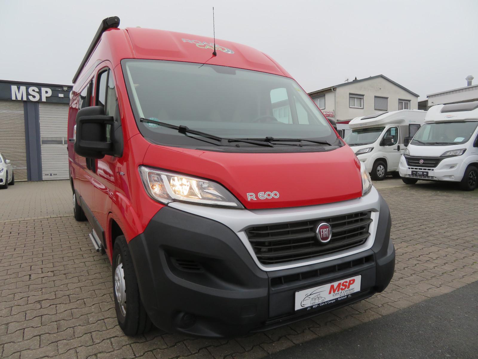 Pössl Roadcar 600 Festbett Automatik Markise Solar AHK