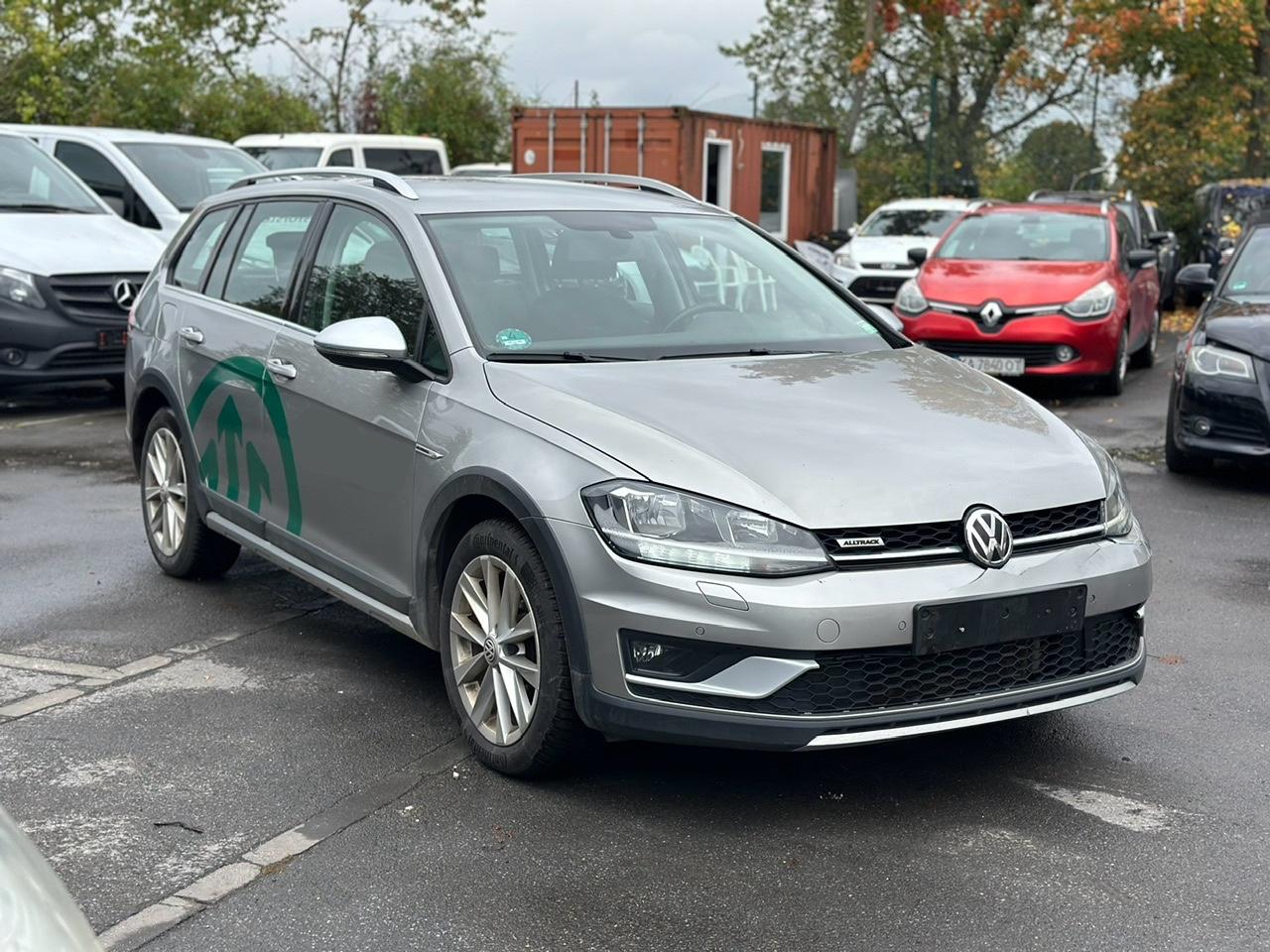 Volkswagen Golf VII 1.8TSI Variant Alltrack 4Motion