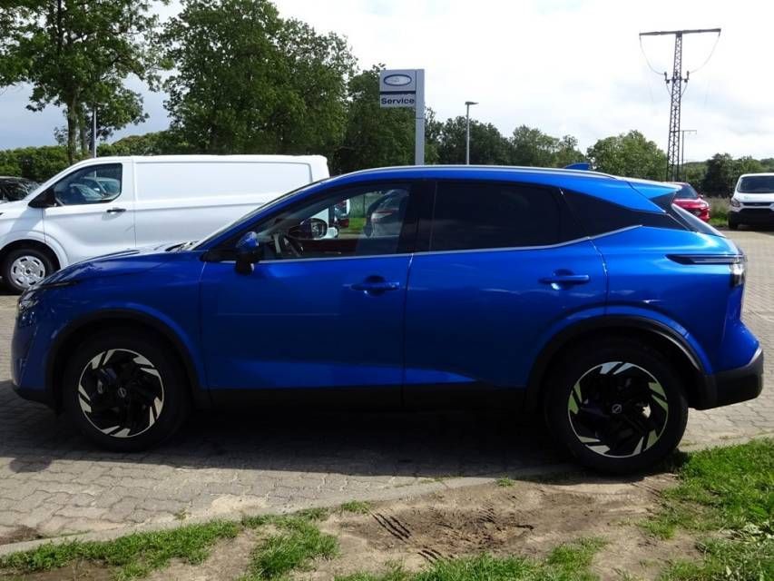 Fahrzeugabbildung Nissan Qashqai 1.3 DIG-T MHEV 4*4 Automatik N-Connecta