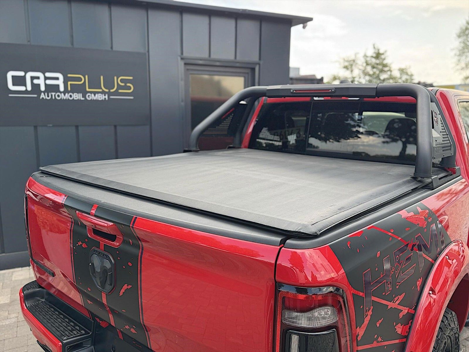 Fahrzeugabbildung Dodge RAM 5.7 V8 HEMI Red Devil NightEdition 4x4 eTorq