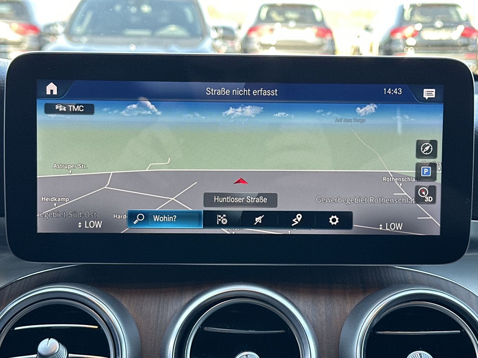 Fahrzeugabbildung Mercedes-Benz GLC 300de 4M AMG-Line NAV+LED+AHK+360°+PANO+19ZO