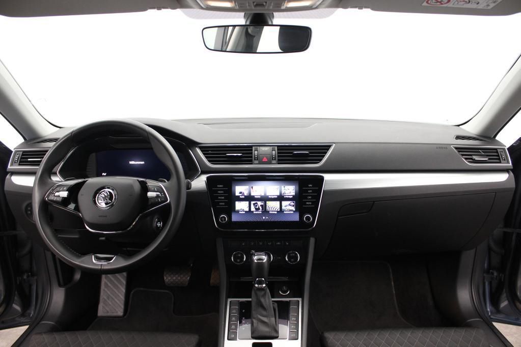 Skoda Superb iV Combi Ambition 1.4 TSI 160kW AHK*Pano