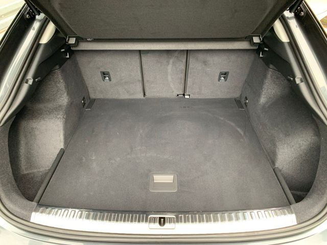 Q3 Sportback 35 TFSI S LINE LED+AHK+PANO+MMI NAV