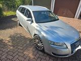 Audi A6 2.7 TDI (DPF)  - Audi A6 aus 2006 mit Diesel-Antrieb: Kombi, 2.7