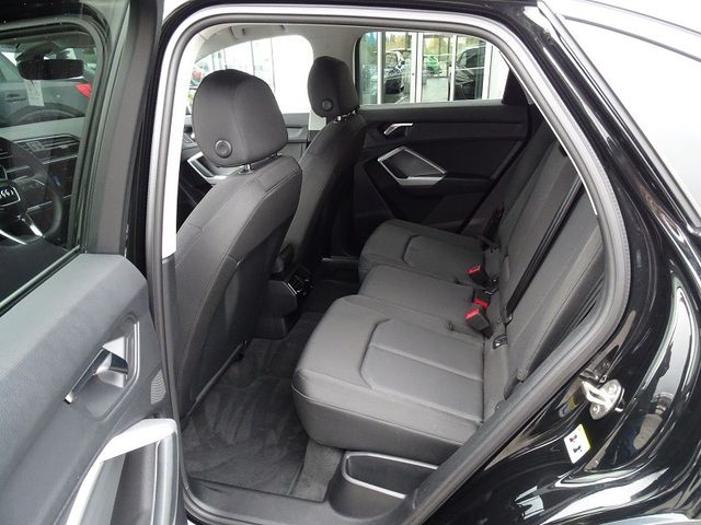 Q3 Sportback 35 TFSI - Businesspaket