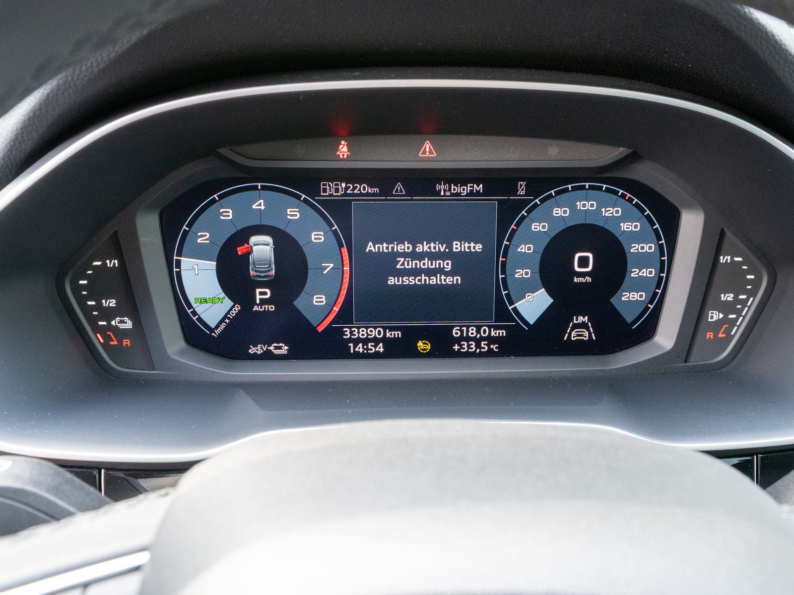 Audi Q3 Sportback 45TFSI e Stronic LED PANO SHZ VC foto 15