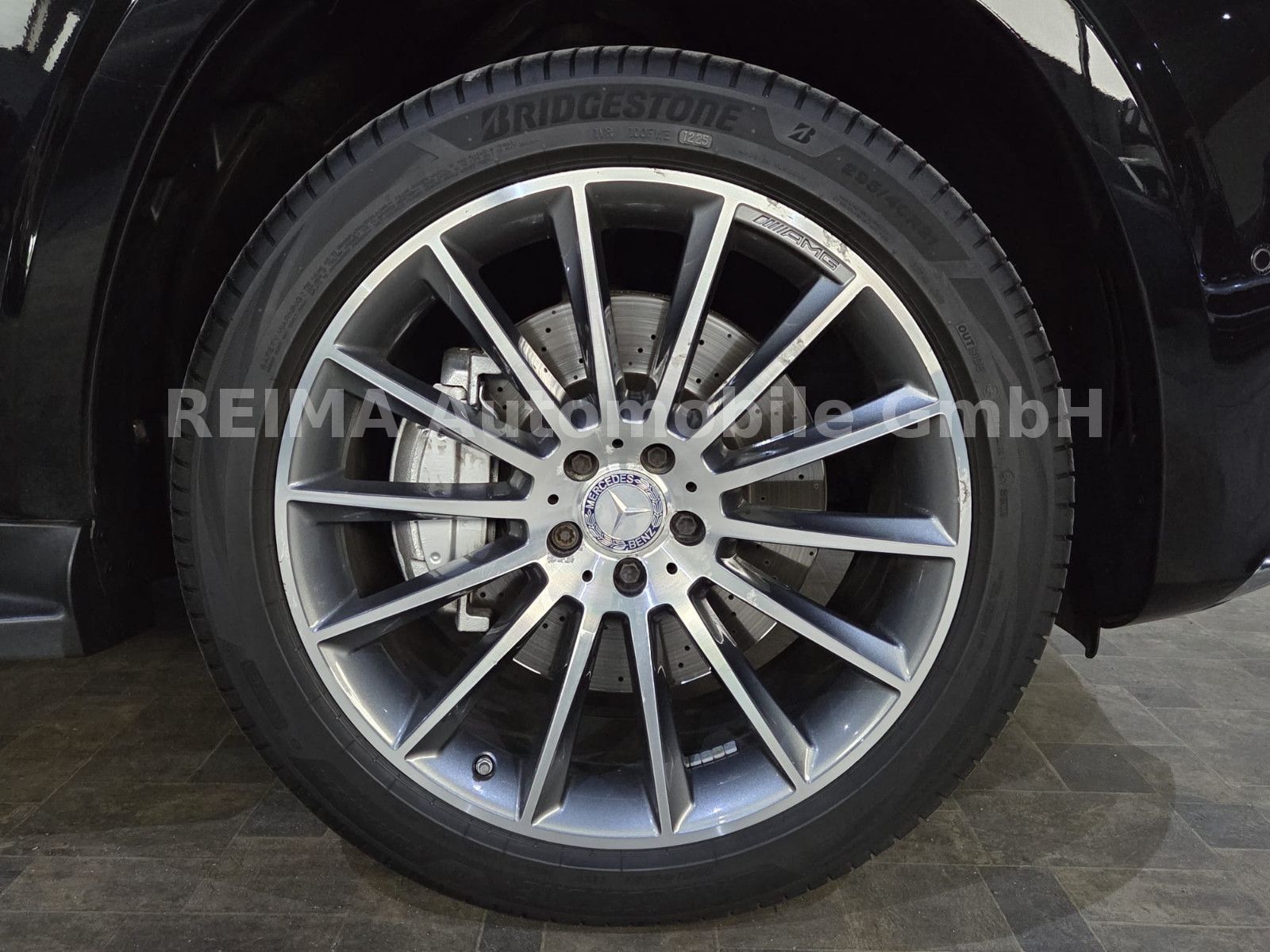 Fahrzeugabbildung Mercedes-Benz GLS 350 d 4Matic, 7 Sitzer, 360°, Pano