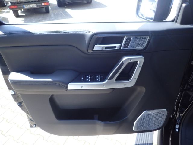 Fahrzeugabbildung BAW 212 TCI 4WD Grün/Schwarz/Grau Leder Digitales Co