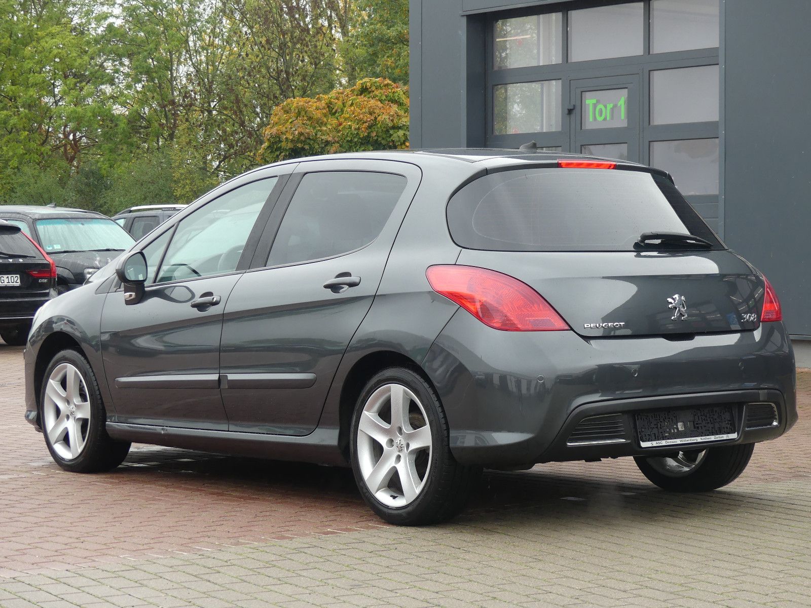 Fahrzeugabbildung Peugeot 308 Sport Plus 150 THP *PDC*SITZHZG*PANO*LM*GRA*