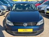 Volkswagen Jetta VI Comfortline BMT *Klimaaut*PDC* - Volkswagen Jetta Comfortline mit Benzin-Antrieb