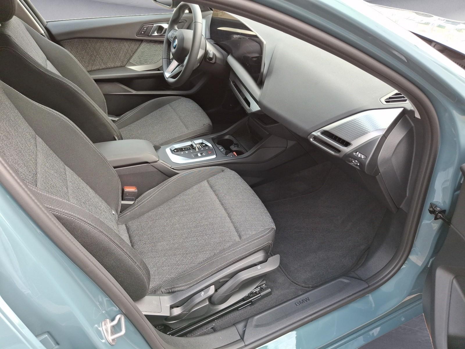 BMW 1 Series Steptronic Navi DSG Bluetooth PDC Kurvenlich, миниатюра 13