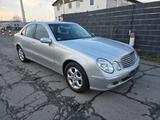 Mercedes-Benz E 320 ELEGANCE - gebrauchte Mercedes-Benz E 320 aus dem Jahr 2003