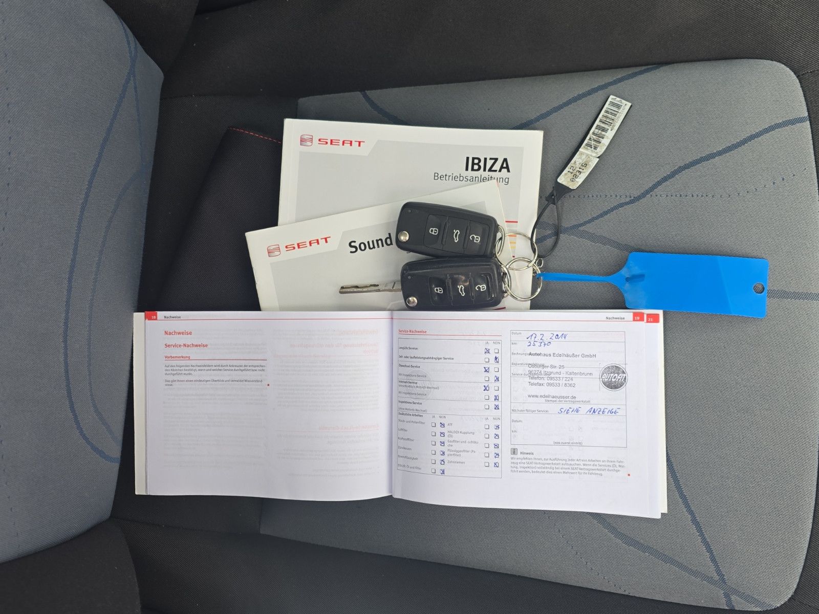 Fahrzeugabbildung SEAT Ibiza Lim. Reference Salsa Klima Sitzeheizung