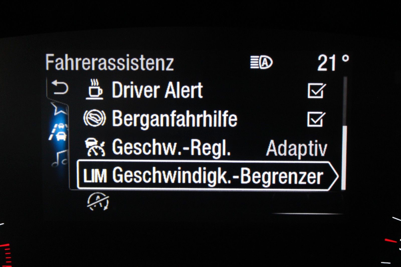 Fahrzeugabbildung Ford Focus ST-Line Turnier LED ACC DAB CAM WinterPak
