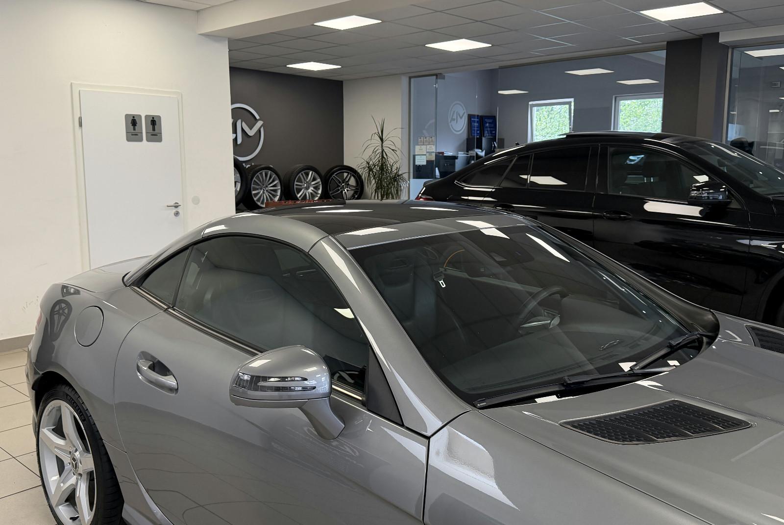 Mercedes-Benz SLK 250 CDI BE Roadster *AMG*Glasdach*AirScarf