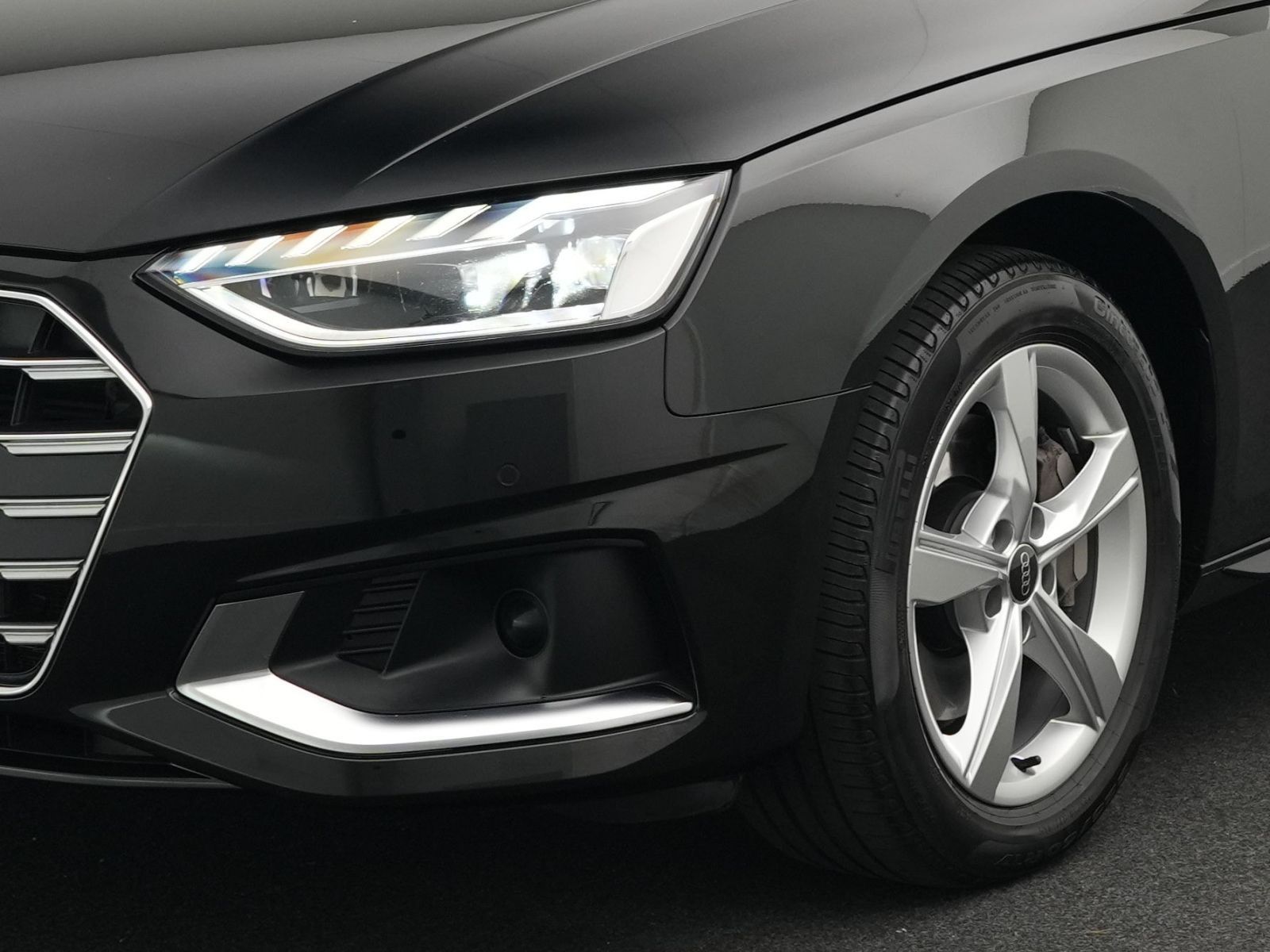 Audi A4 - Bild 23