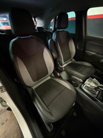 Opel Crossland (X) - 12