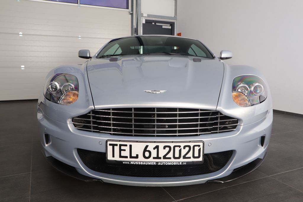 Aston Martin DBS