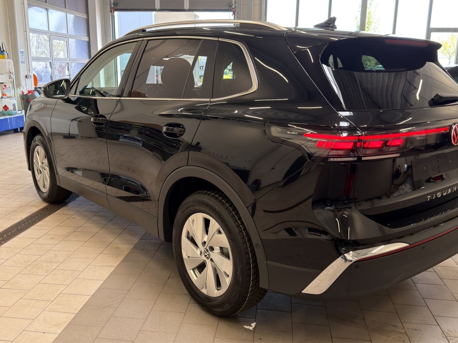 Volkswagen Tiguan - Bild 22