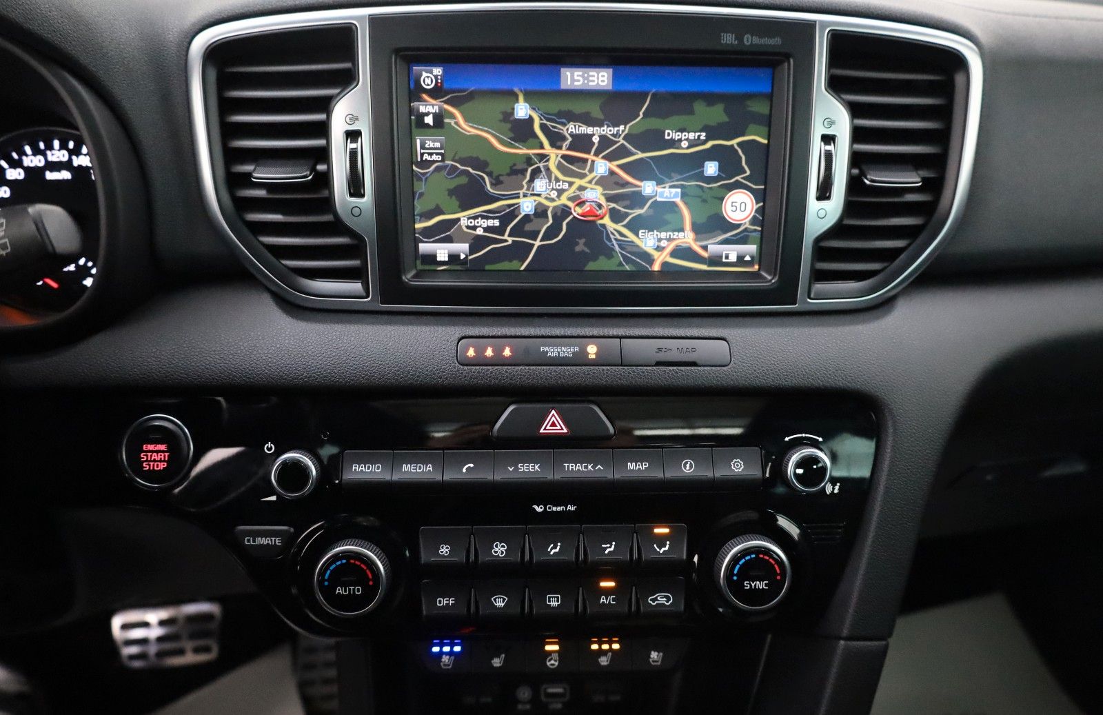 Fahrzeugabbildung Kia Sportage GT-Line 4WD Leder,Navi,Panorama,SR+WR