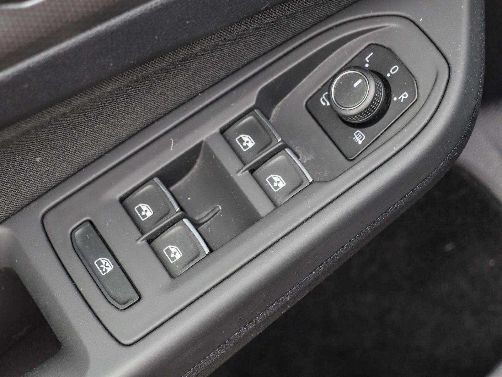 Volkswagen Golf VIII 2.0 TDI Active AppConnect SideAssist L, миниатюра 14