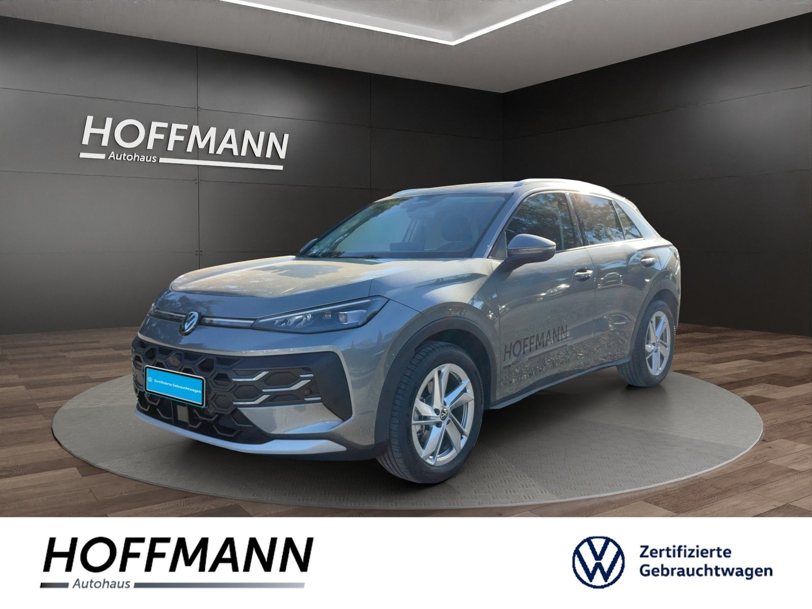 Volkswagen T-Roc 1.5 eTSI DSG Style Navi+Pano+ACC+LED