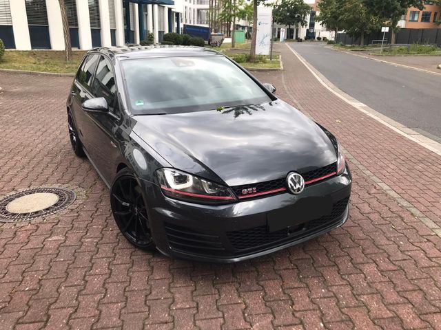 Volkswagen Golf 2.0 TSI DSG BMT GTI Performance GTI Per...