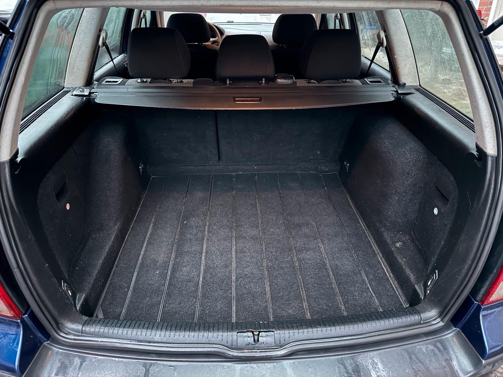 Volkswagen Golf 2005 — photo 5