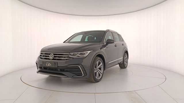 Volkswagen VOLKSWAGEN Tiguan II 2021 - Tiguan 2.0 tdi R-Lin