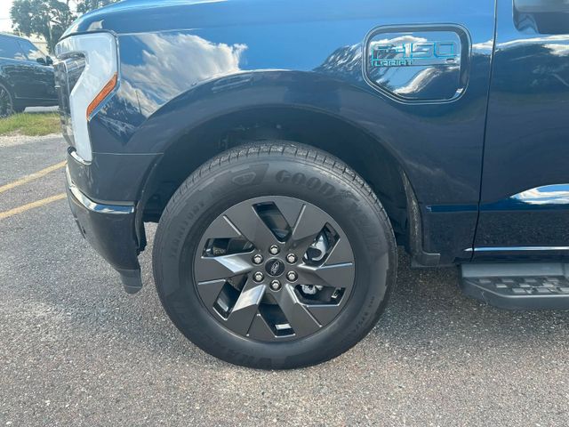Ford F150 Lightning Lariat gr. Batterie im Vorlauf+20