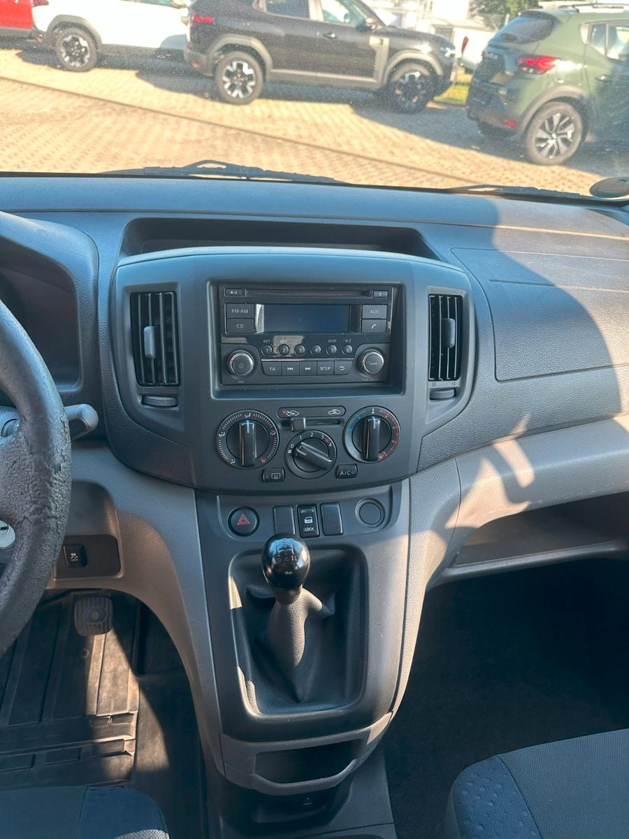 Fahrzeugabbildung Nissan NV200 /Evalia Kombi Premium