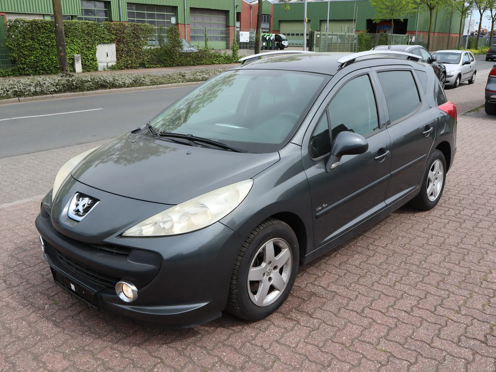 Peugeot 207 2009 — photo 6