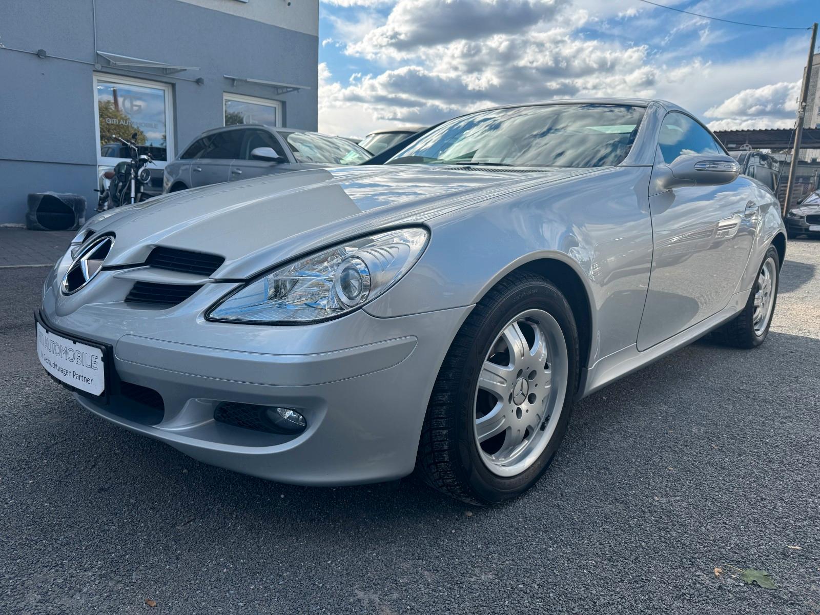 Mercedes-Benz SLK 200 Kompressor Roadster 1. Hand*Rentner*