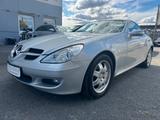 Mercedes-Benz SLK 200 Kompressor Roadster 1. Hand*Rentner* - gebrauchte Mercedes-Benz SLK 200 aus dem Jahr 2007