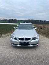 BMW 318 e91 - BMW 318 aus 2008: Kombi