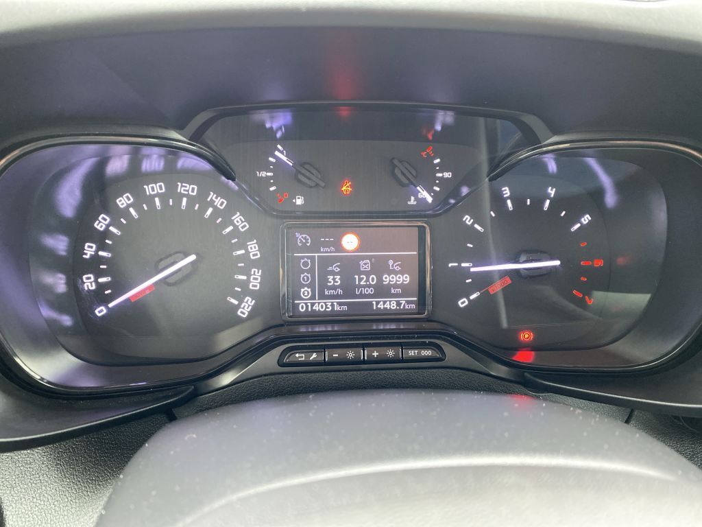 Fahrzeugabbildung Citroën Berlingo M PT 110 FEEL *Keyless*Farb-Touch*PDC*