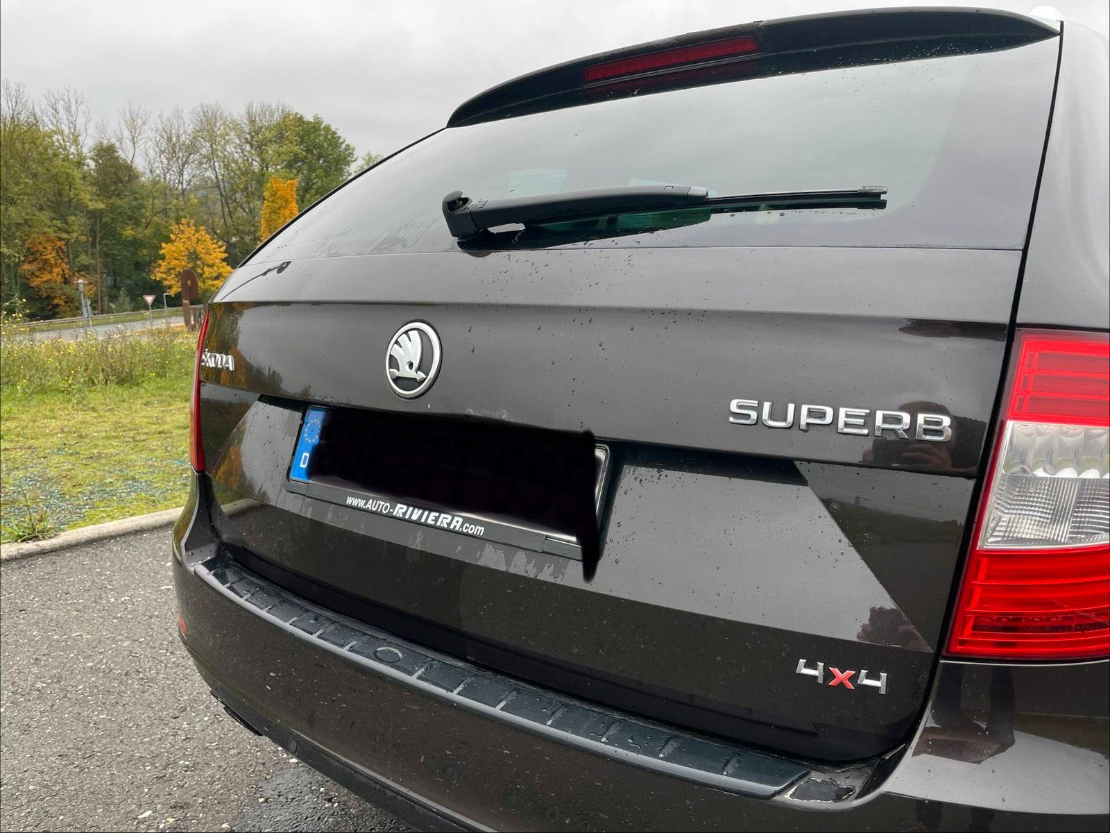 Skoda Superb 2013 — photo 14