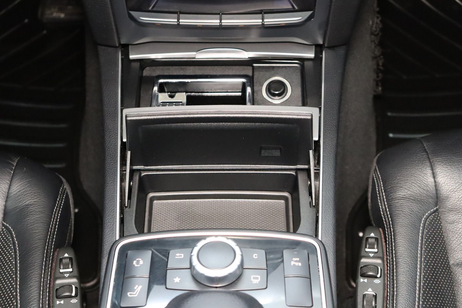 Fahrzeugabbildung Mercedes-Benz E 200 CGI Cabrio aus 1. Hand MwSt. ausw.