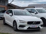 Volvo V60 2.0 T4 Momentum Pro AUTOMATIK T-LEDER KEY-GO - Volvo V60: Momentum Pro