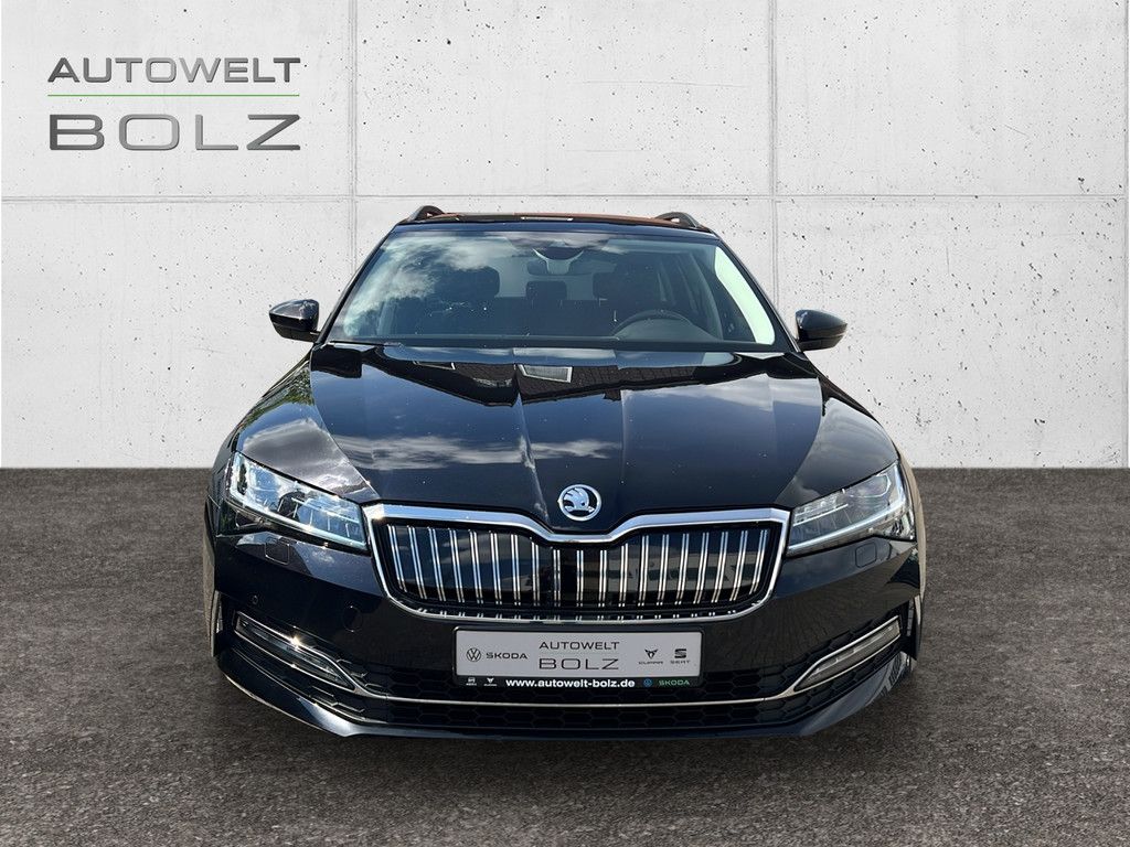 Skoda Superb Combi 1.4 TSI Ambition iV NAVI MATRIX-LED imagem 3