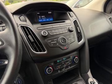 Ford Focus - 9