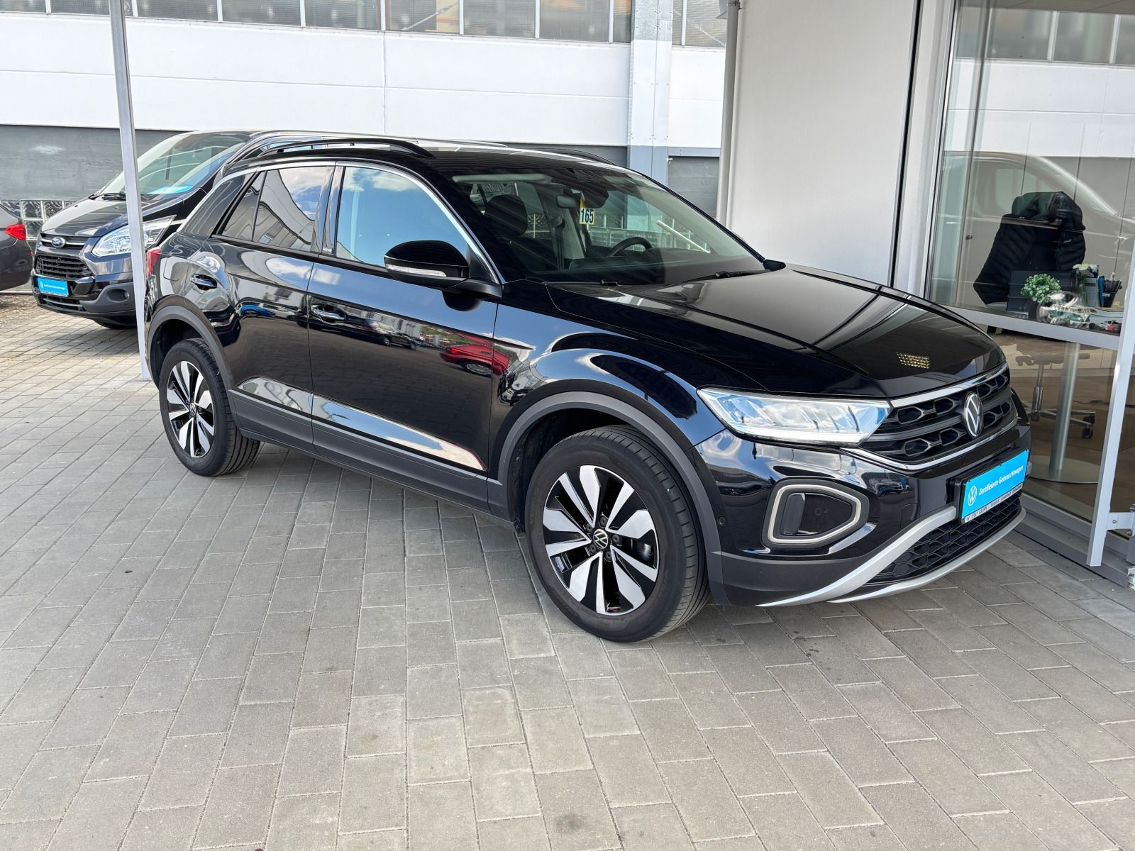 Volkswagen T-Roc - Bild 7