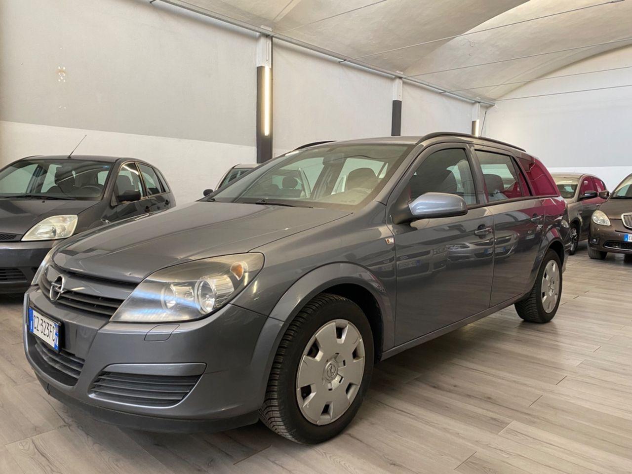 Opel Astra 2005 — photo 6