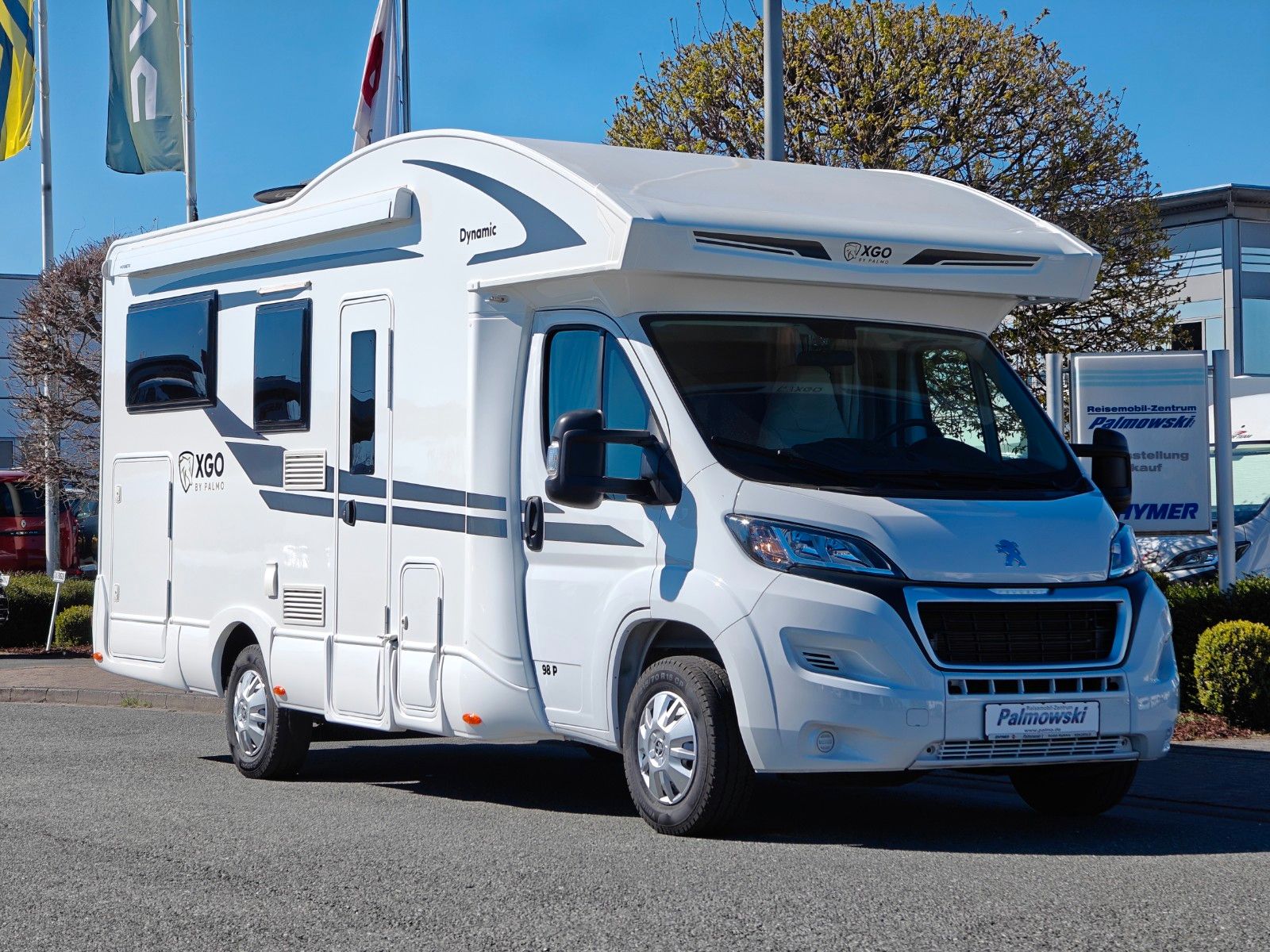 Fahrzeugabbildung XGO Dynamic 98 P  - SAT, TV, Markise, Luftfeder -