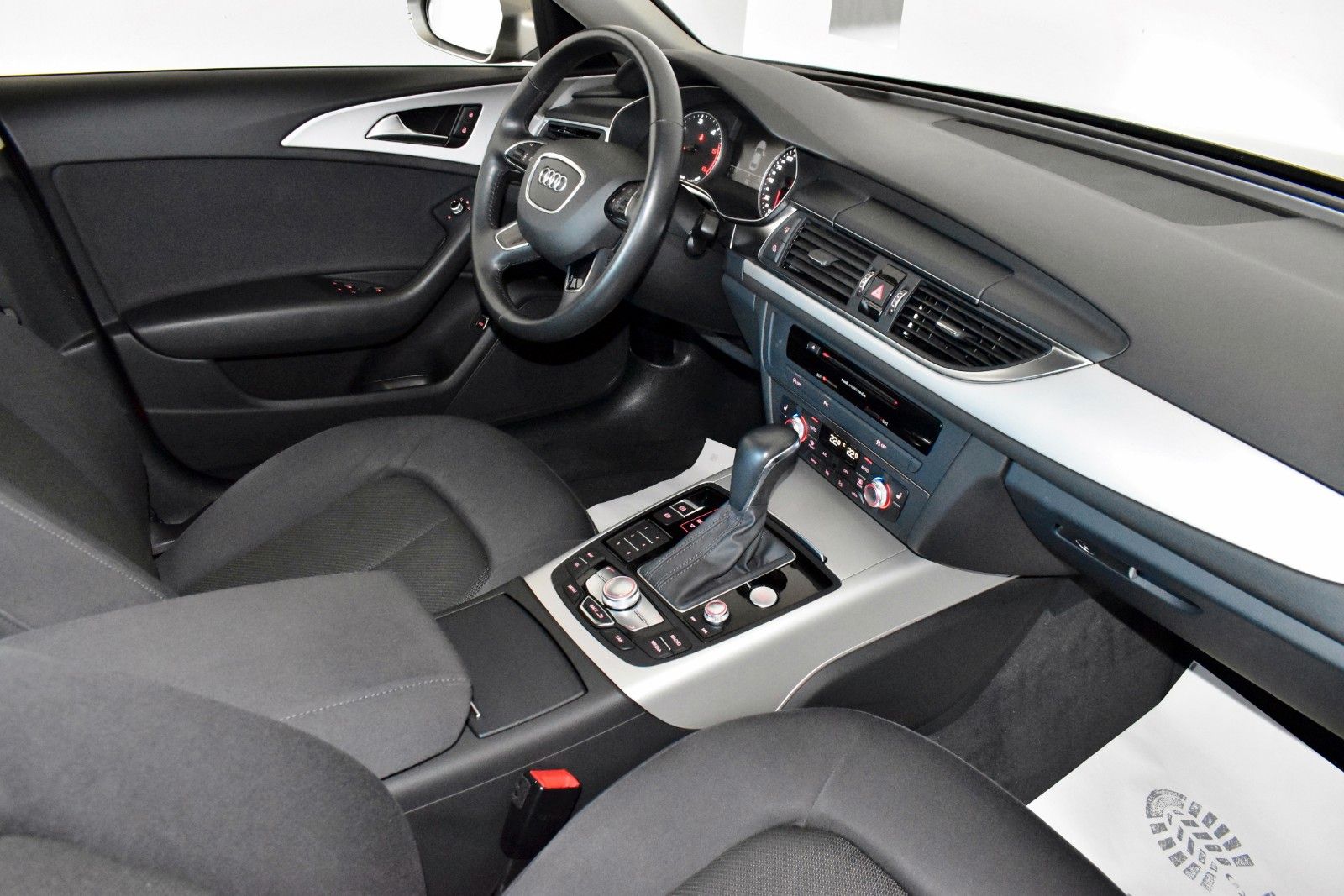 Fahrzeugabbildung Audi A6 Lim. 2.0 TDI ultra Navi,Matrix LED,Kamera,APS